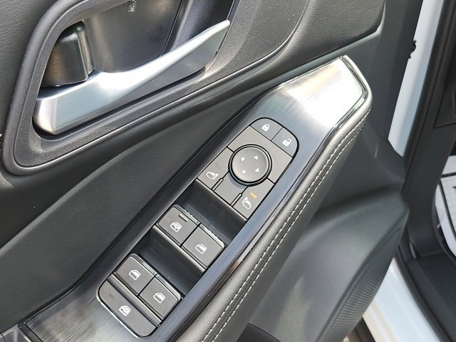 New 2026 Nissan Rogue SV image 12