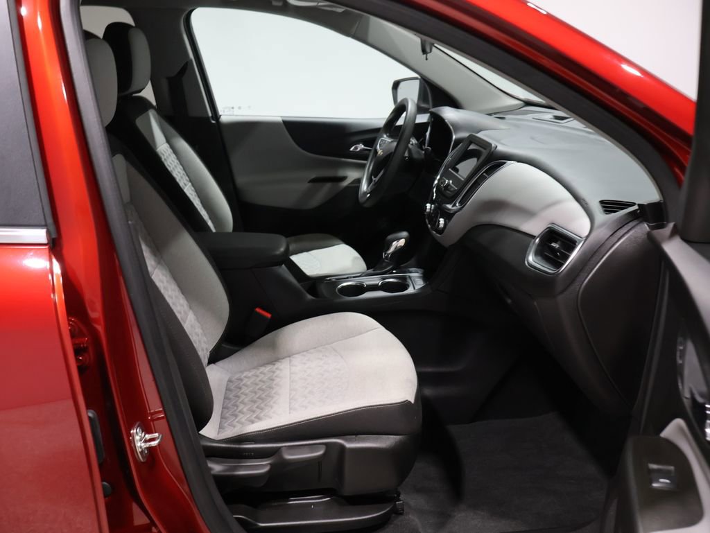 Used 2024 Chevrolet Equinox LT w/ LPO, Floor Liner Package image 24