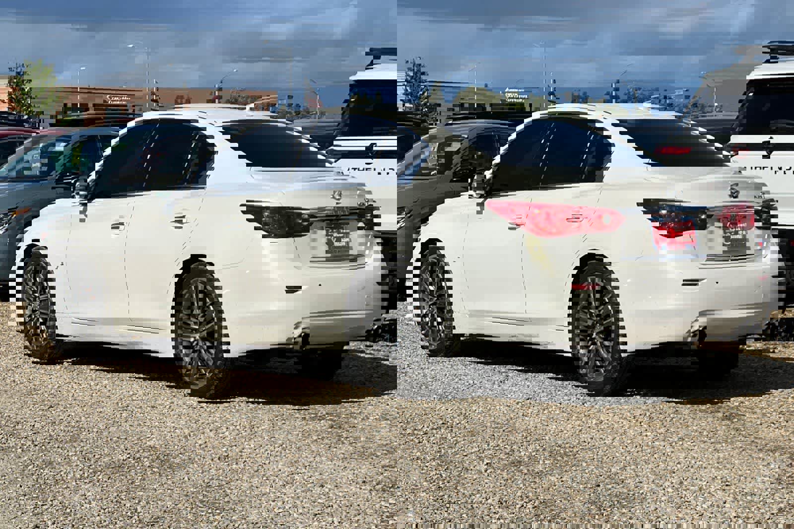 Used 2015 INFINITI Q50 Sport w/ Technology Package image 7