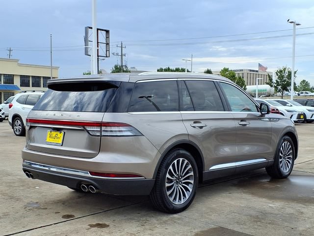 Used 2020 Lincoln Aviator Reserve w/ Elements Package Plus RWD image 2