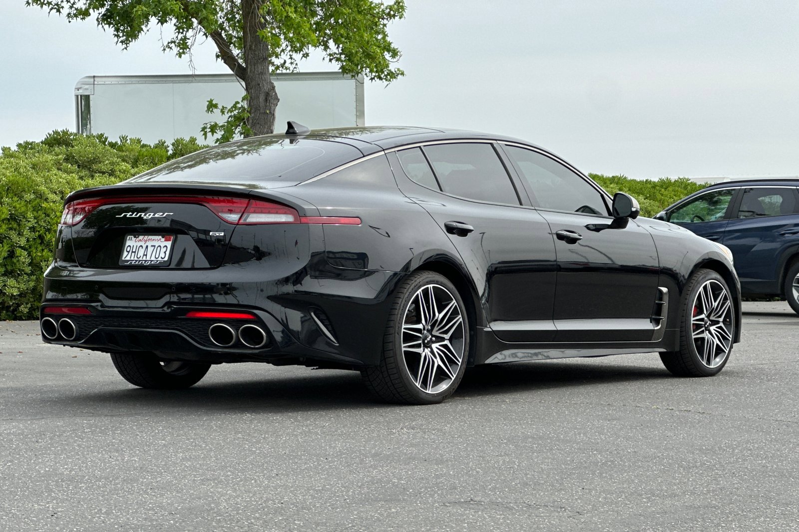 Used 2023 Kia Stinger GT2 image 4
