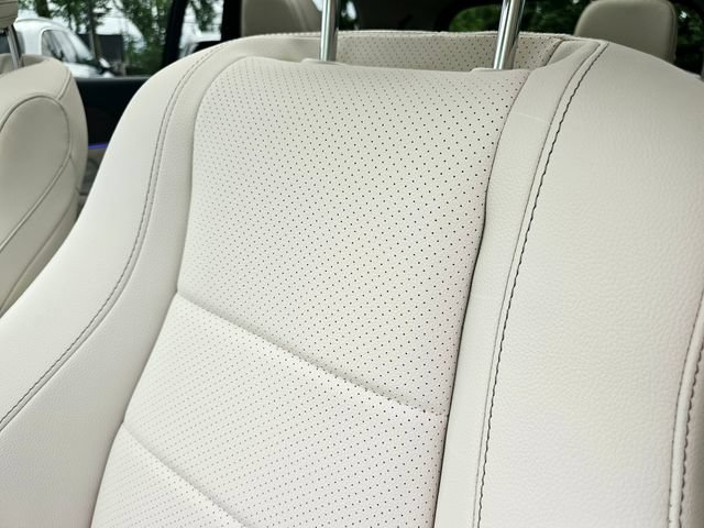 New 2026 Mercedes-Benz GLS 450 4MATIC image 18