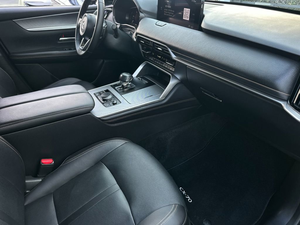 Used 2025 MAZDA CX-70 3.3 Turbo w/ Premium Package image 16