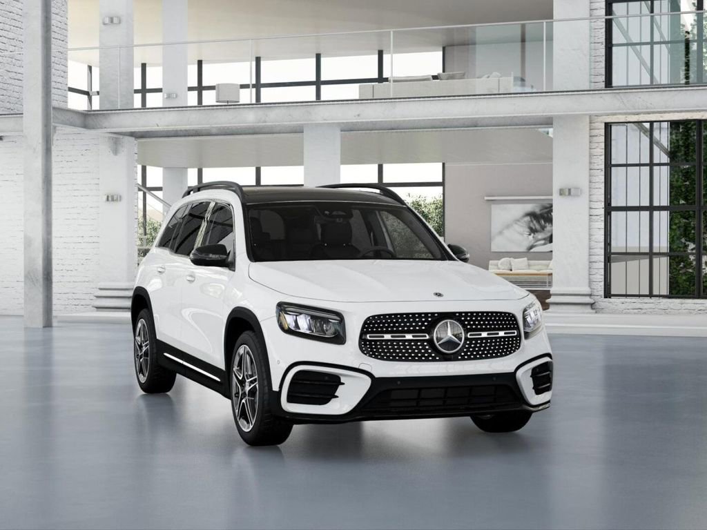 Used 2026 Mercedes-Benz GLB 250 4MATIC image 9