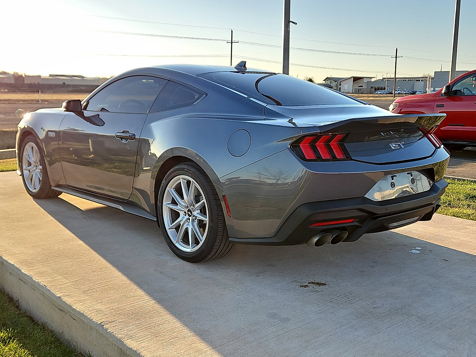 Used 2025 Ford Mustang GT Premium image 3