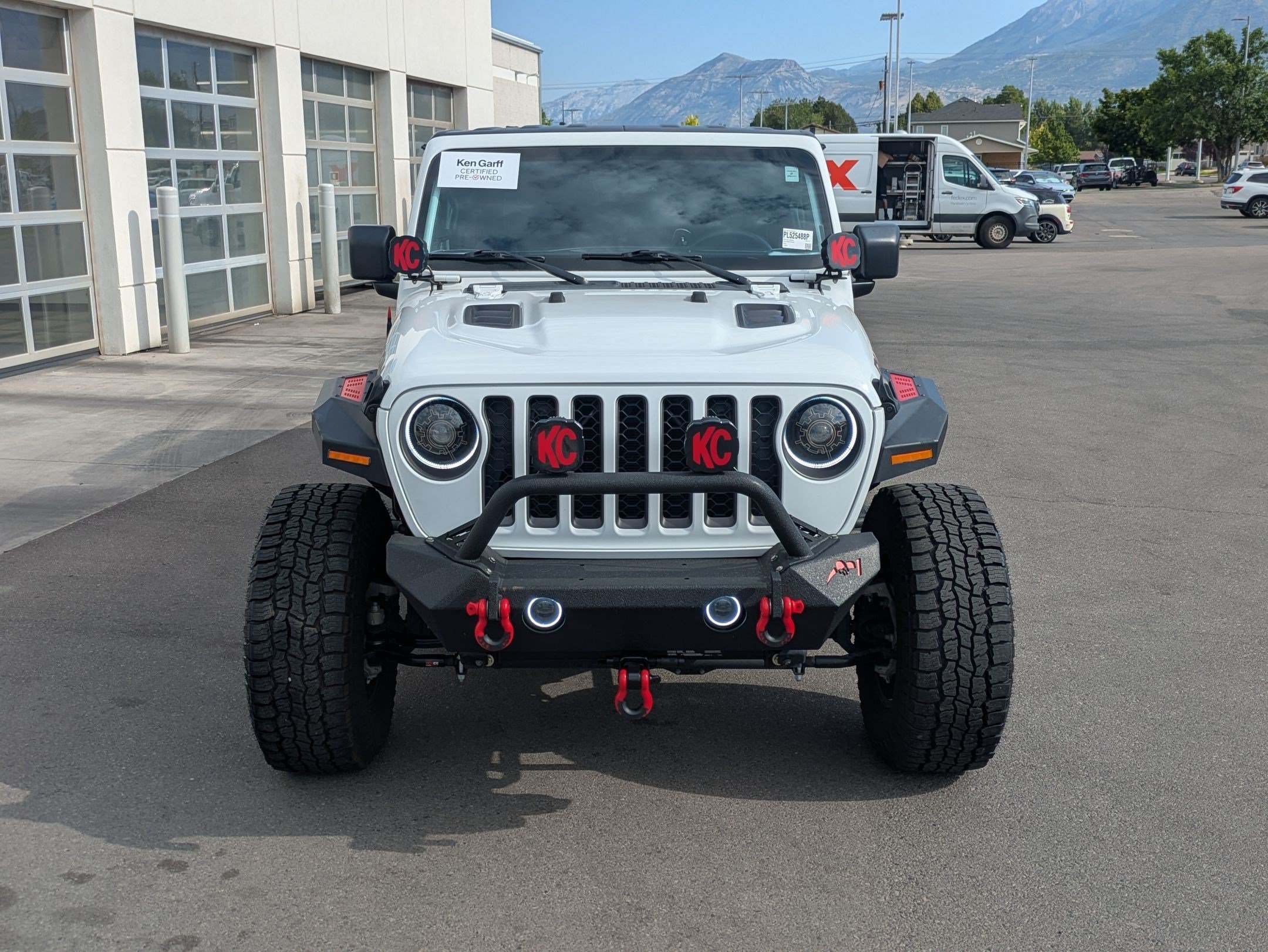 Used 2023 Jeep Gladiator Rubicon w/ Trailer Tow Package AWD/4WD image 12