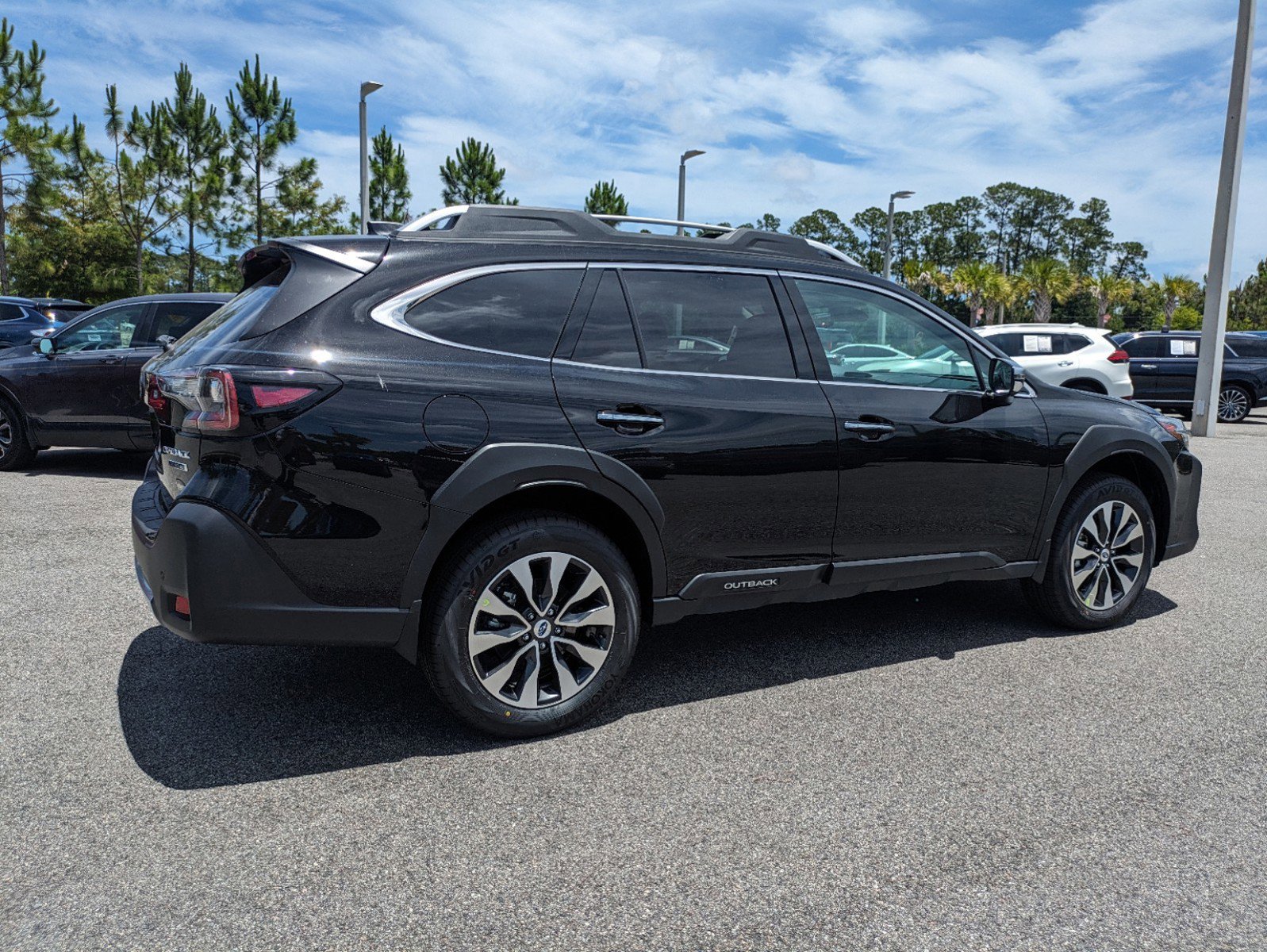 Used 2024 Subaru Outback Touring image 4