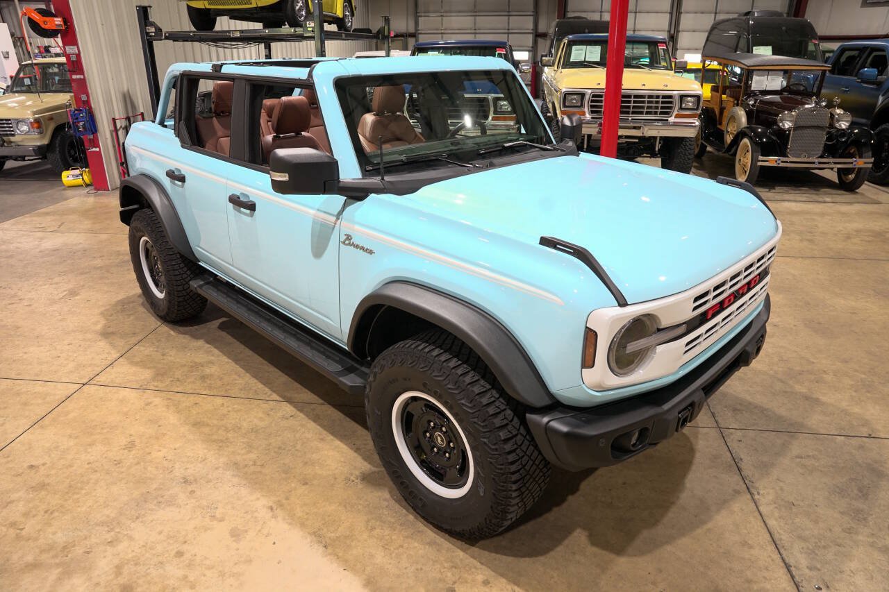 Used 2023 Ford Bronco Heritage Edition AWD/4WD image 14