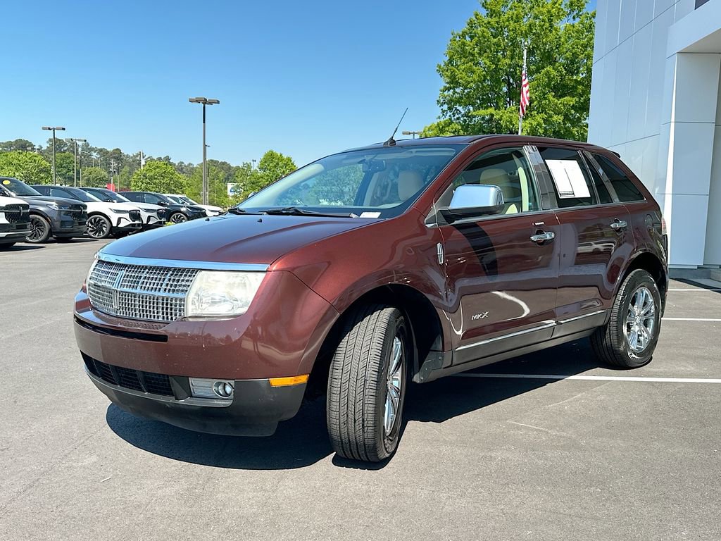 Used 2010 Lincoln MKX 2WD image 2