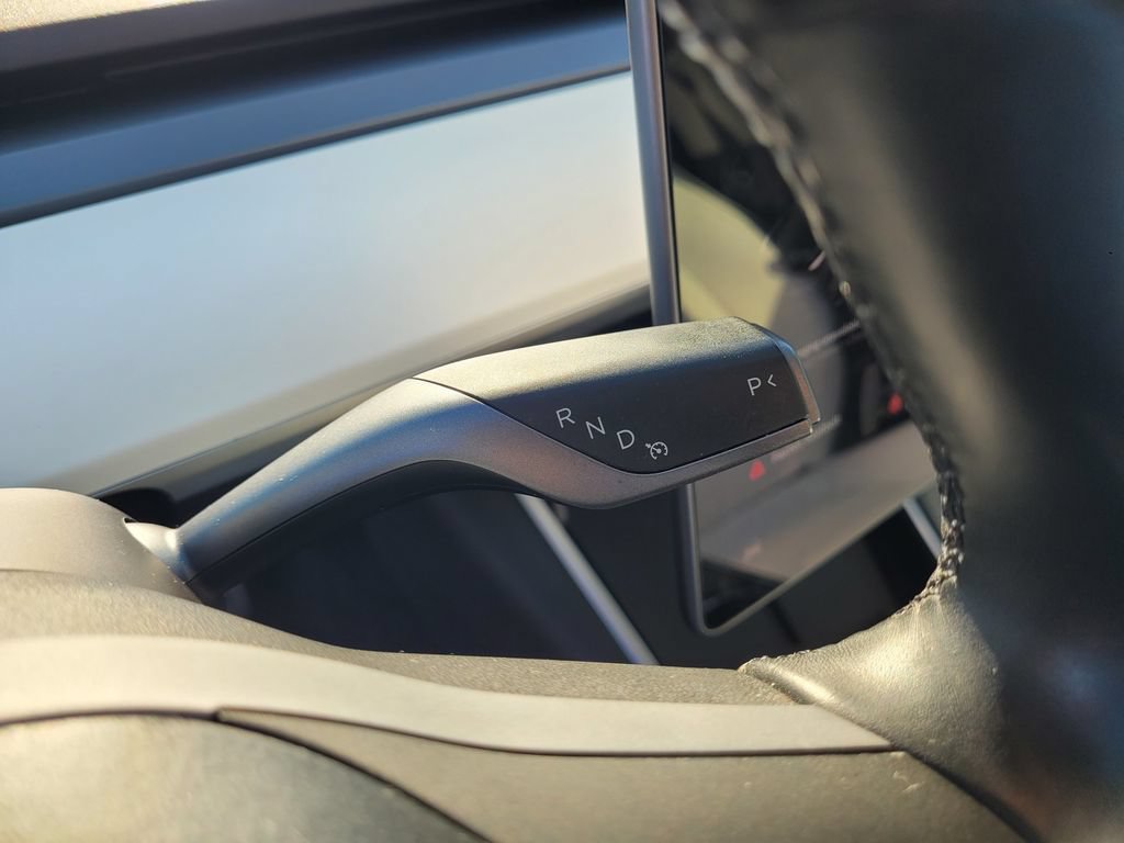 Used 2018 Tesla Model 3 Mid Range RWD image 18
