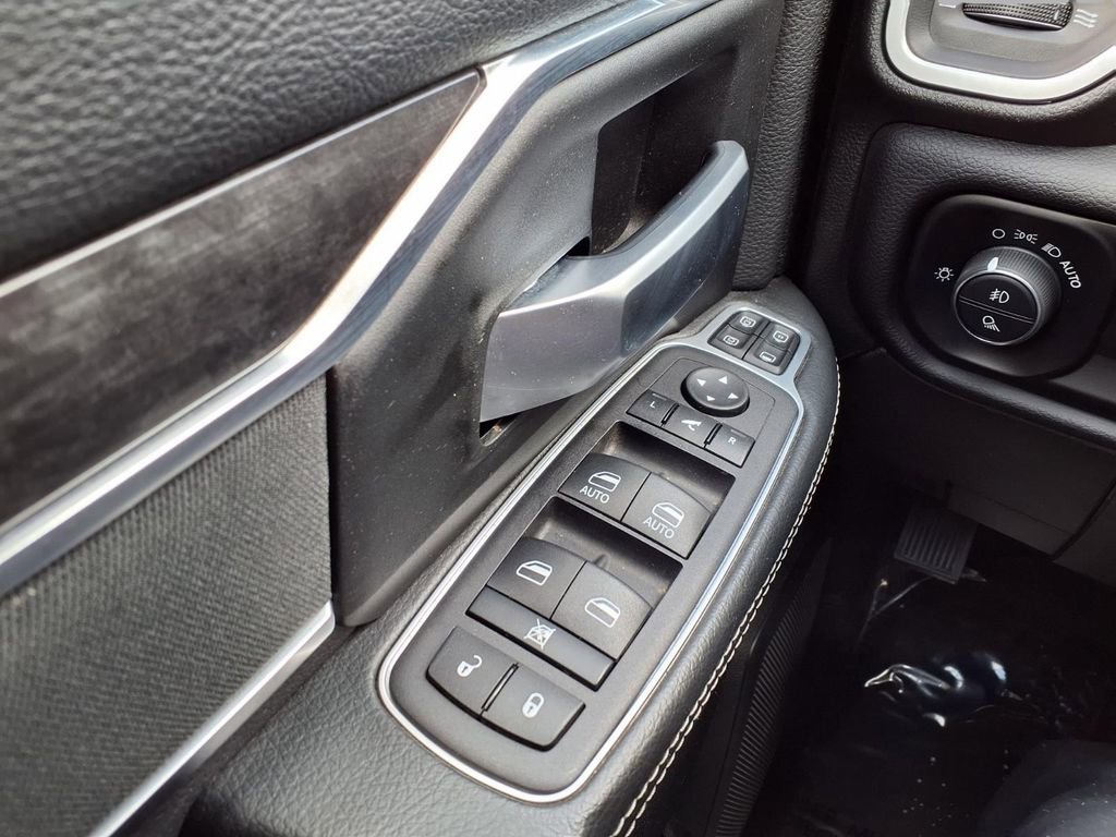 Used 2024 RAM 2500 Big Horn w/ Bed Utility Group image 19