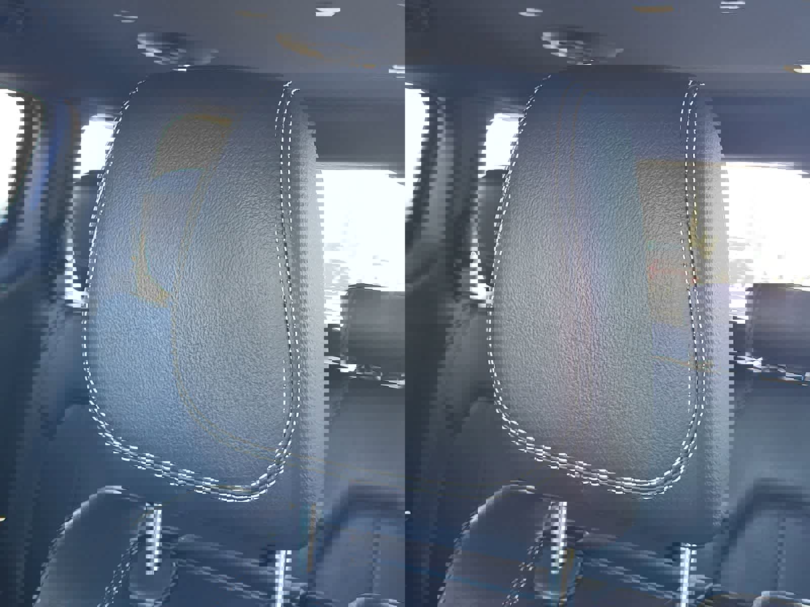 Used 2020 Chrysler Pacifica Touring-L Plus image 12