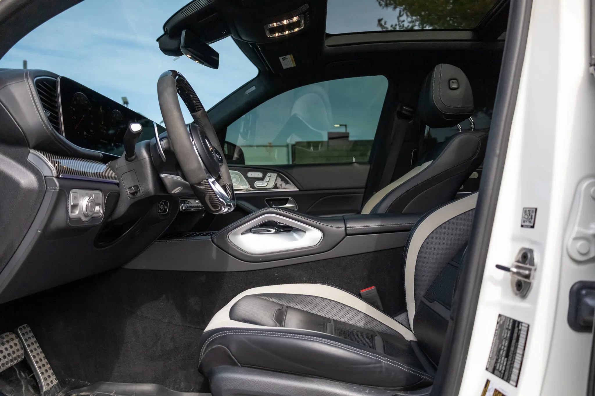 Used 2022 Mercedes-Benz GLE 63 AMG S image 40