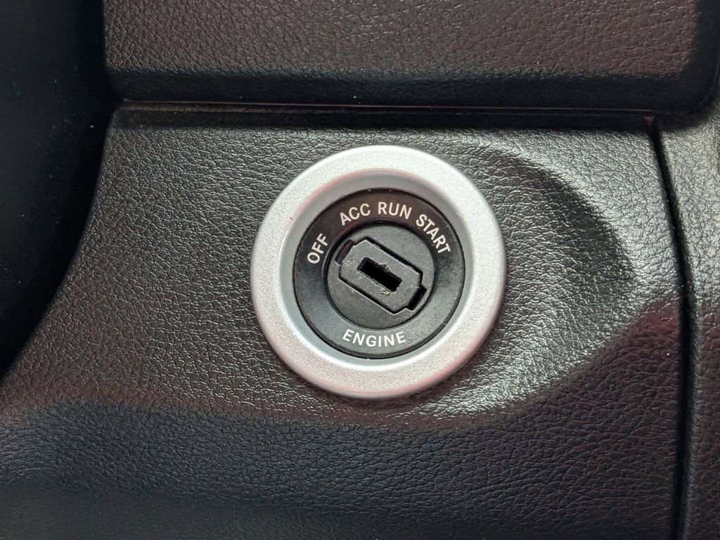 Used 2024 RAM 1500 Classic Warlock RWD image 28