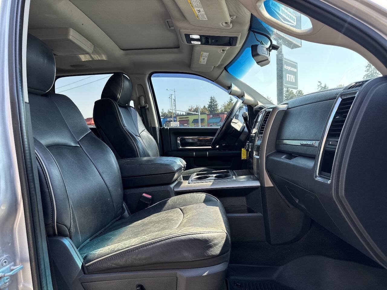 Used 2012 RAM 3500 Laramie Limited AWD/4WD image 14