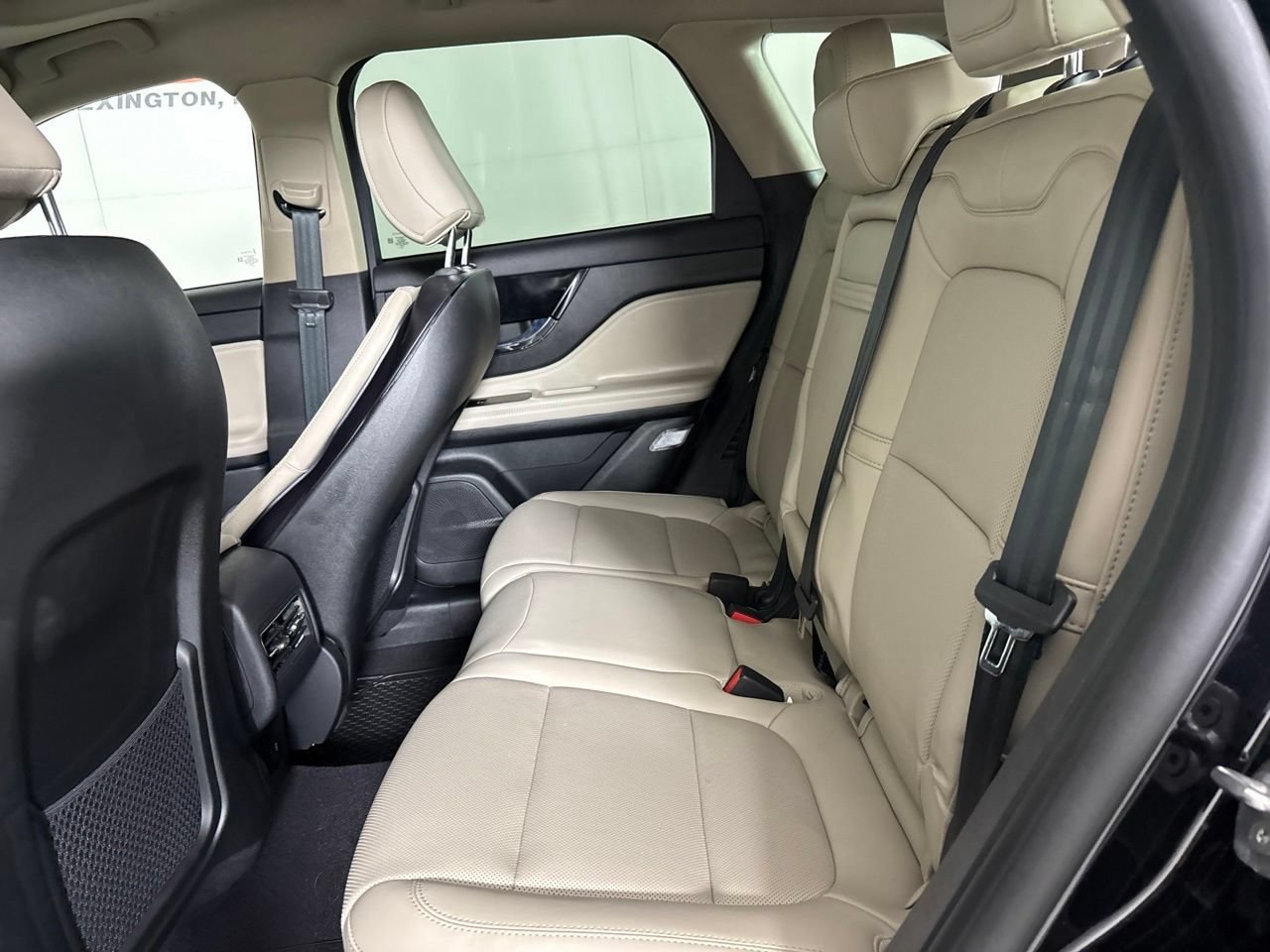 Used 2026 Lincoln Corsair Premiere FWD image 25