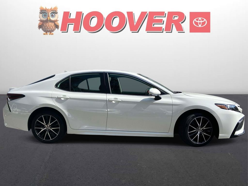 Used 2024 Toyota Camry SE FWD video 2