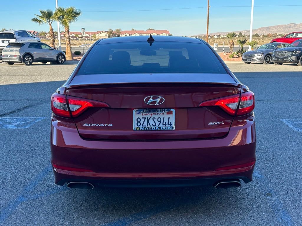 Used 2016 Hyundai Sonata Sport w/ Option Group 02 image 5