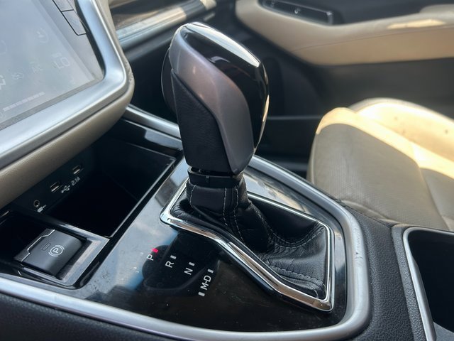 Used 2022 Subaru Outback Limited image 16