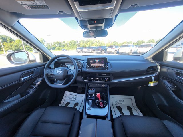 New 2026 Nissan Rogue SV image 16