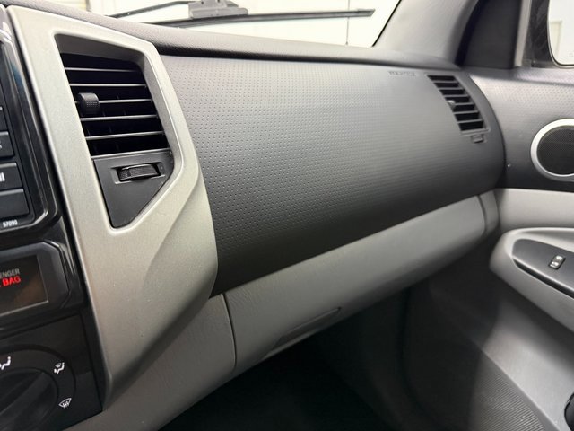 Used 2014 Toyota Tacoma PreRunner w/ TRD Sport Package image 22