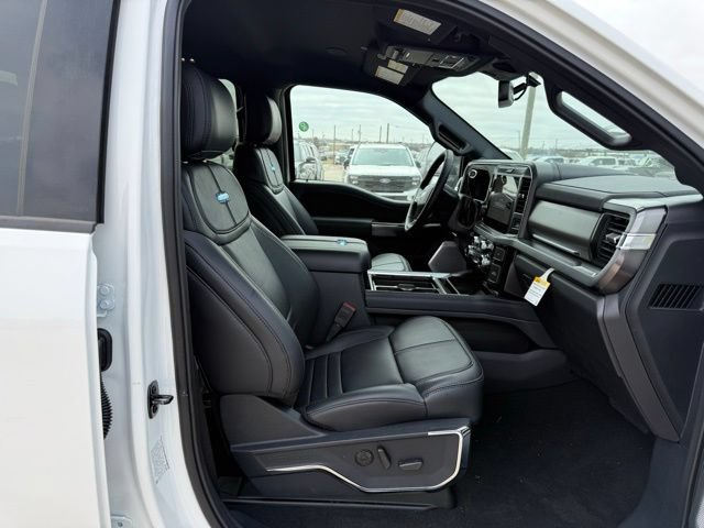 New 2026 Ford F250 Platinum w/ Tremor Off-Road Package AWD/4WD image 12