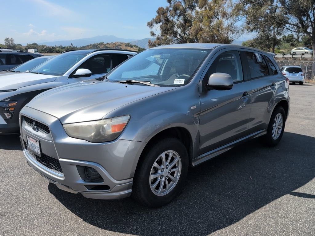 Used 2011 Mitsubishi Outlander Sport ES image 1