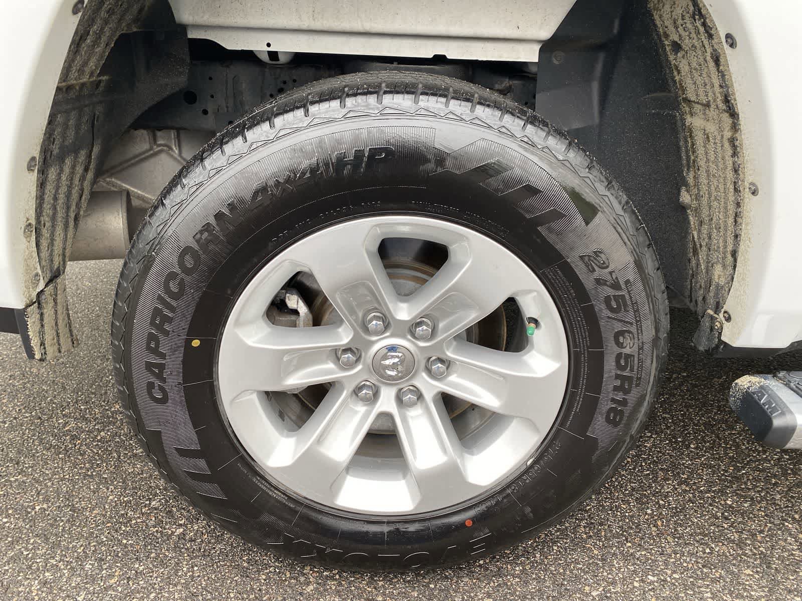 Used 2022 RAM 1500 Laramie AWD/4WD image 13