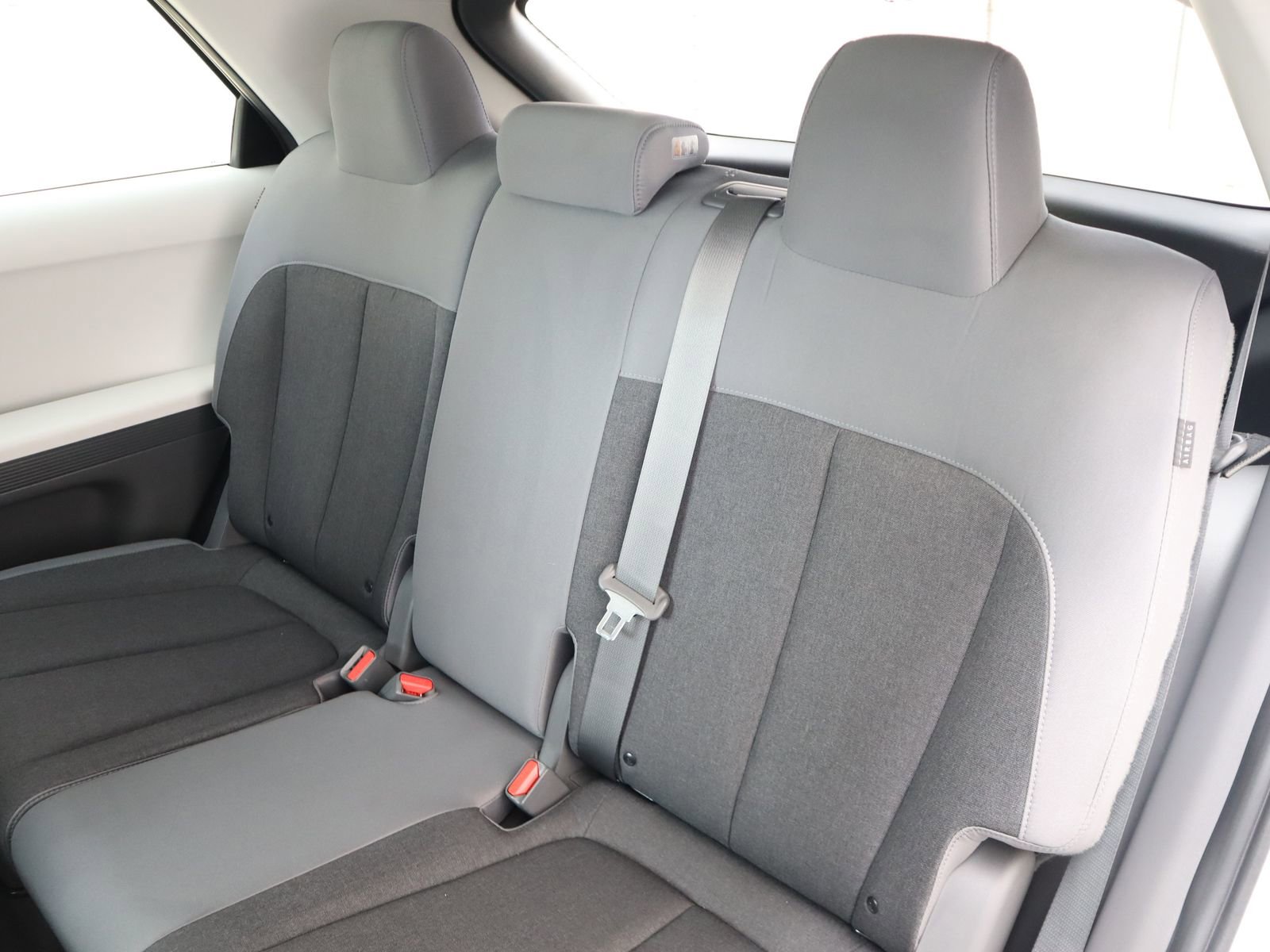 Used 2024 Hyundai Ioniq 5 SE image 39