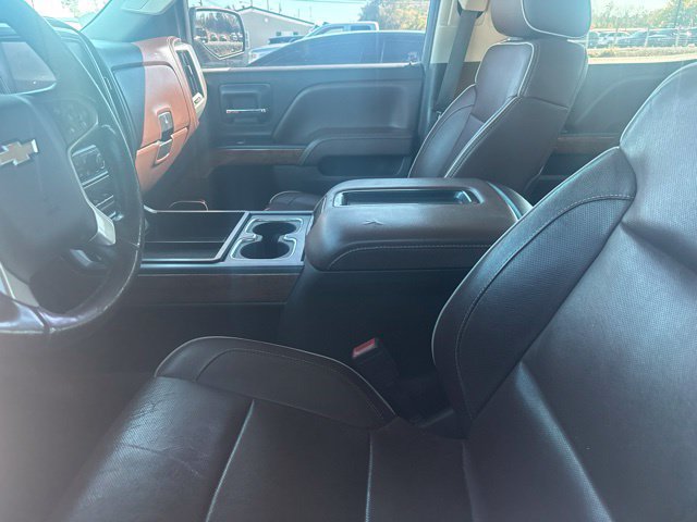 Used 2015 Chevrolet Silverado 1500 High Country w/ High Country Premium Package AWD/4WD image 33