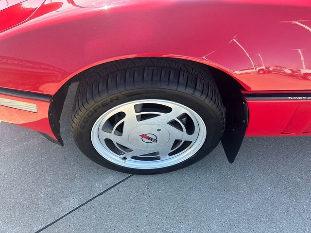 Used 1989 Chevrolet Corvette Convertible image 10