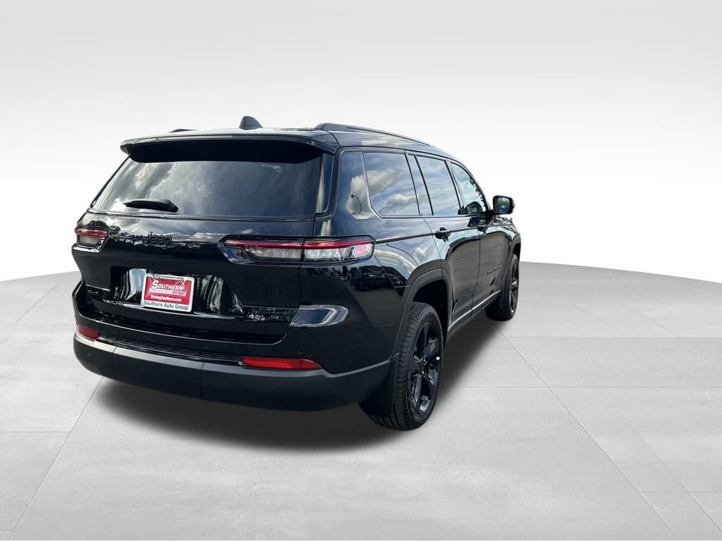 New 2025 Jeep Grand Cherokee L Limited w/ Black Appearance Package image 6
