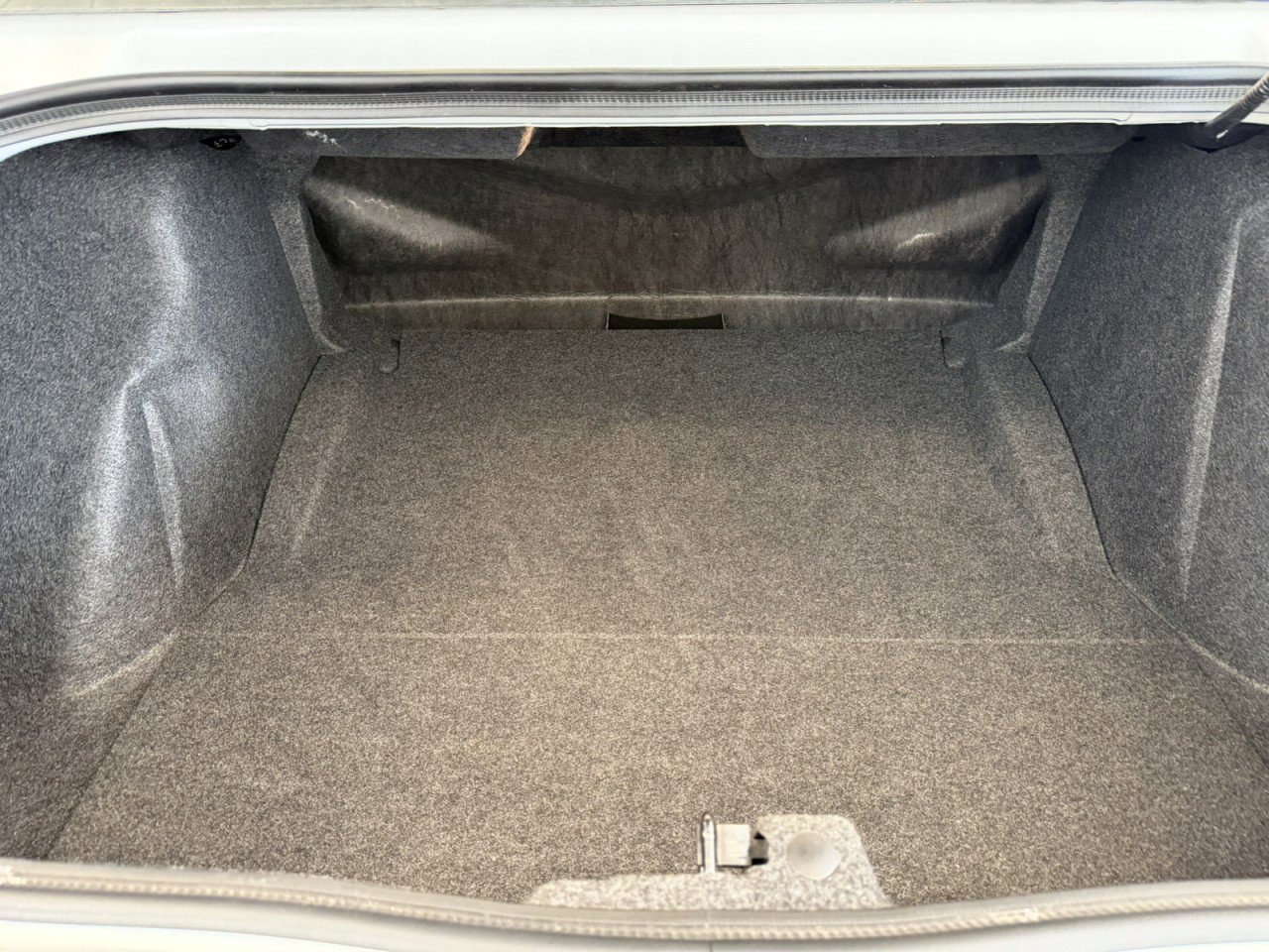 Used 2018 Dodge Challenger SRT Hellcat image 40