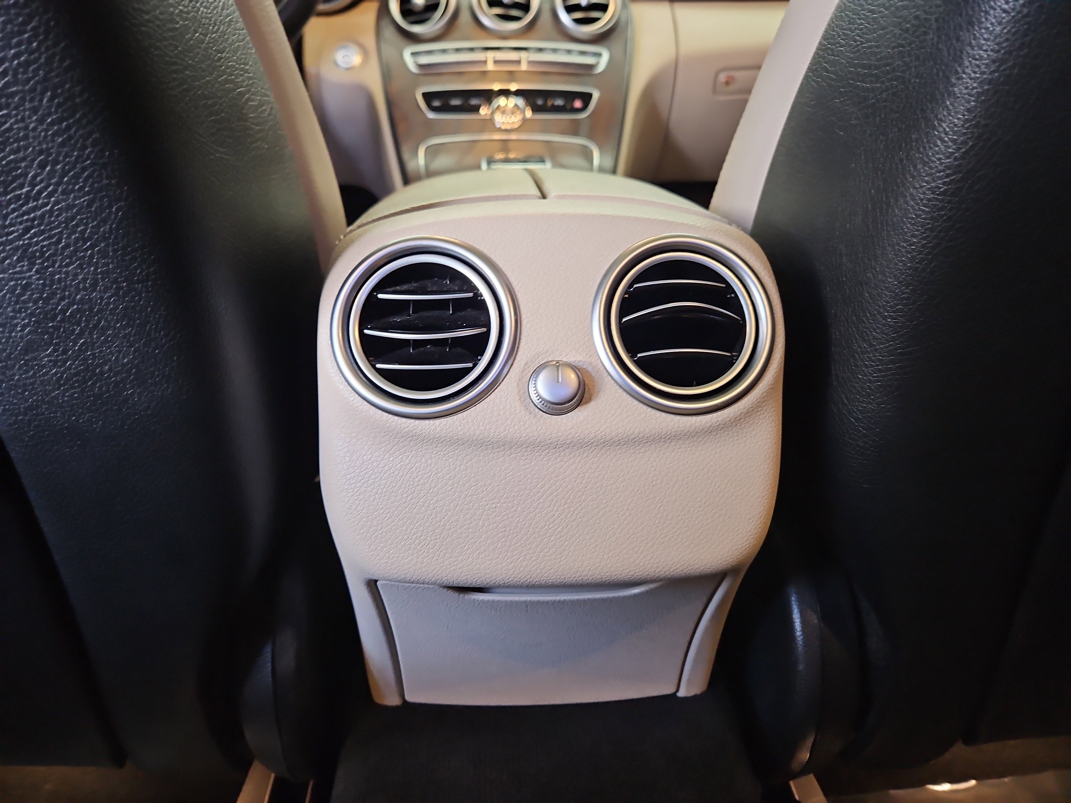 Used 2020 Mercedes-Benz C 300 4MATIC Sedan image 20