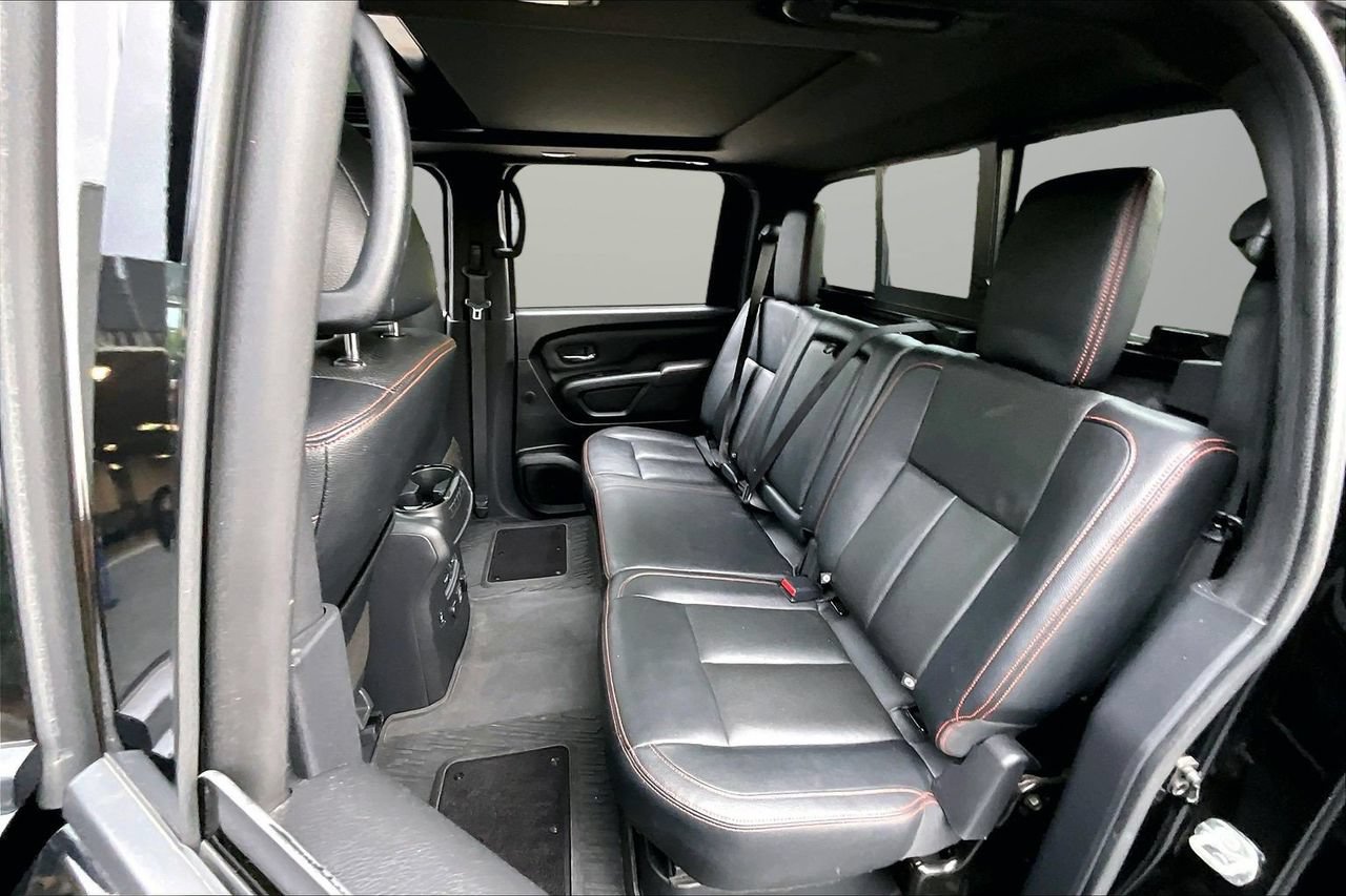 Used 2023 Nissan Titan PRO-4X w/ Pro-4x Convenience Package AWD/4WD image 23