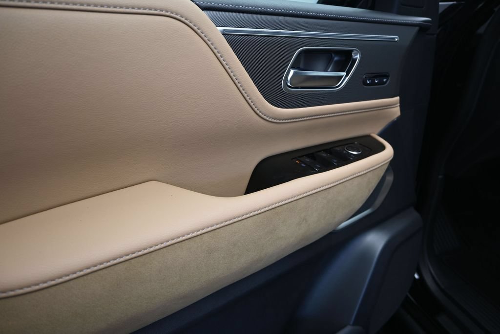 New 2026 INFINITI QX80 Luxe w/ Cargo Package RWD image 11
