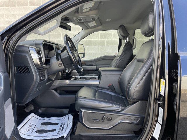 Used 2024 Ford F350 Lariat w/ Lariat Ultimate Package AWD/4WD image 13