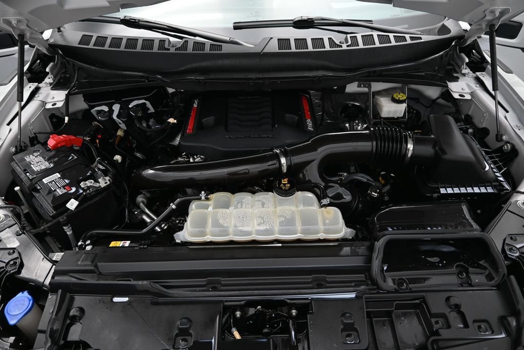 Used 2024 Ford F150 Raptor AWD/4WD image 11