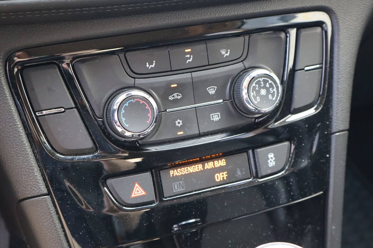 Used 2019 Buick Encore Preferred FWD image 21