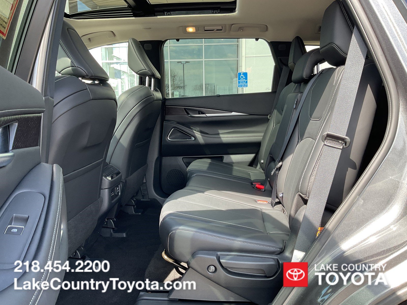 Used 2025 INFINITI QX60 Sensory AWD/4WD image 24