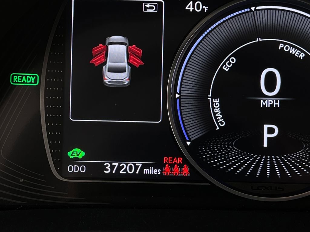 Used 2021 Lexus ES 300h w/ Accessory Package 2 image 17