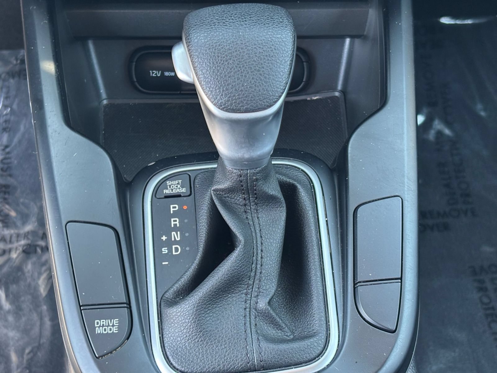 Used 2025 Kia Soul LX w/ LX Technology Package FWD image 39
