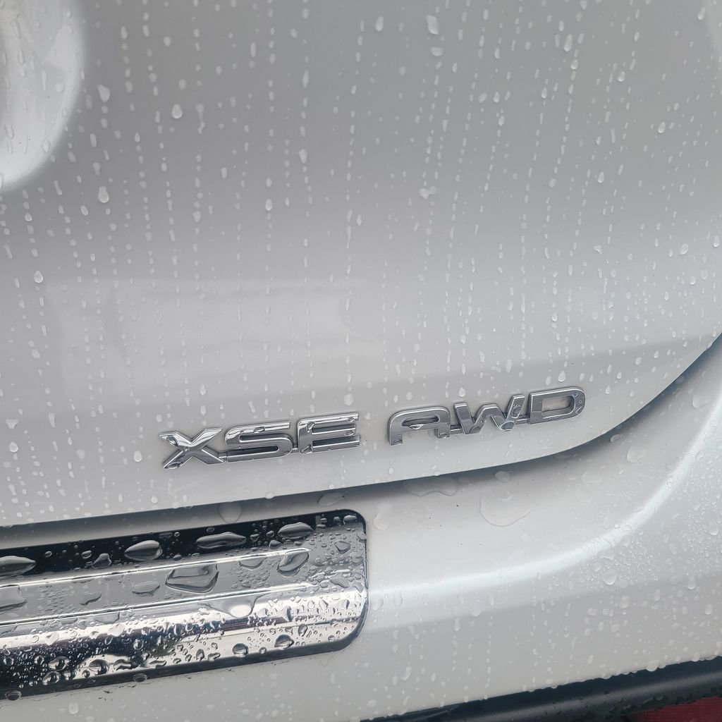 Used 2024 Toyota Highlander XSE image 22