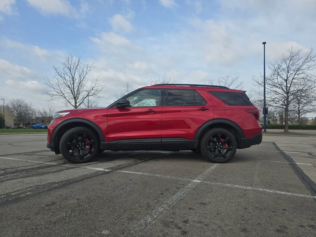 Used 2023 Ford Explorer ST w/ Equipment Group 401A AWD/4WD image 11