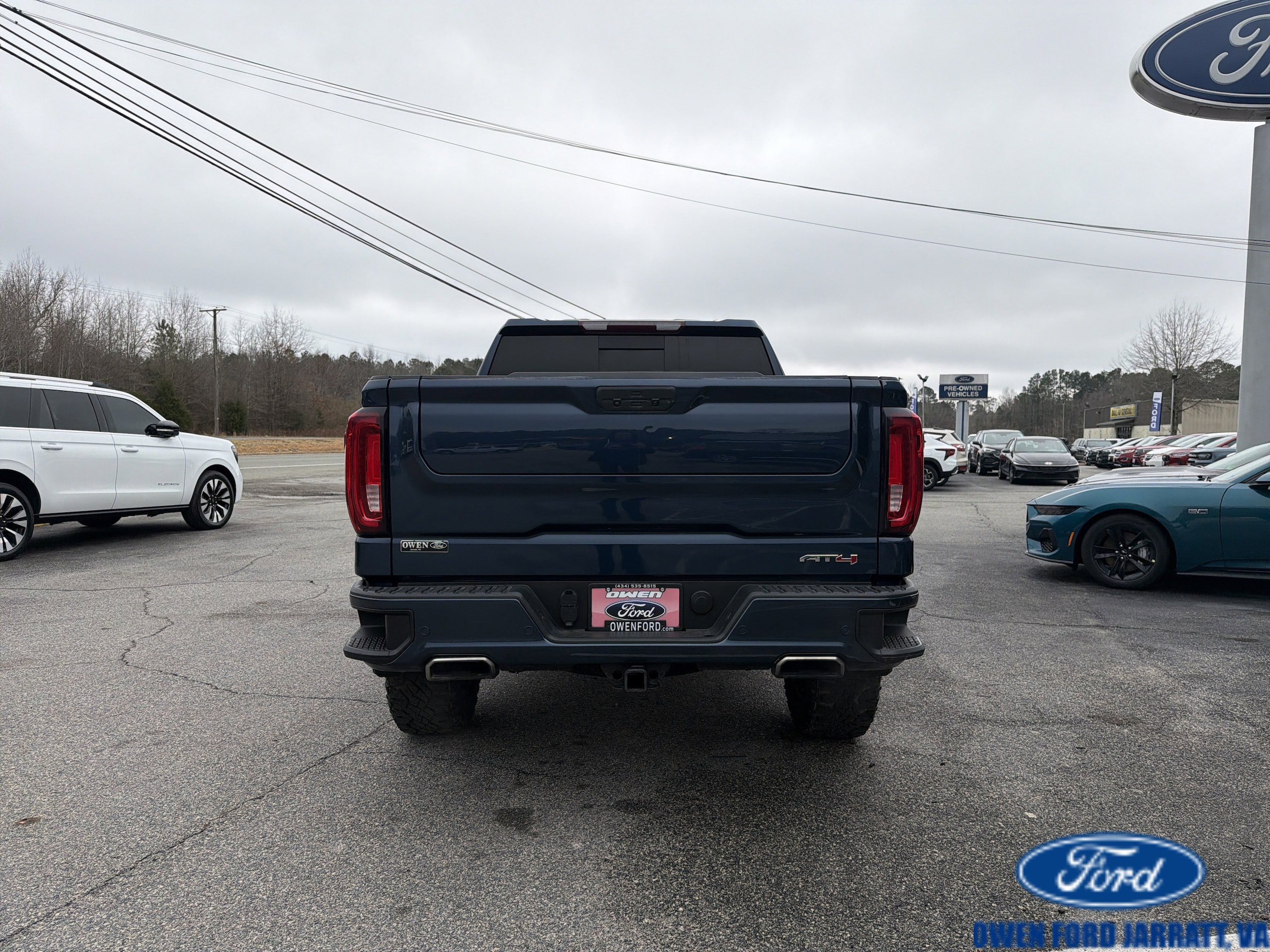Used 2019 GMC Sierra 1500 AT4 w/ AT4 Premium Package AWD/4WD image 5