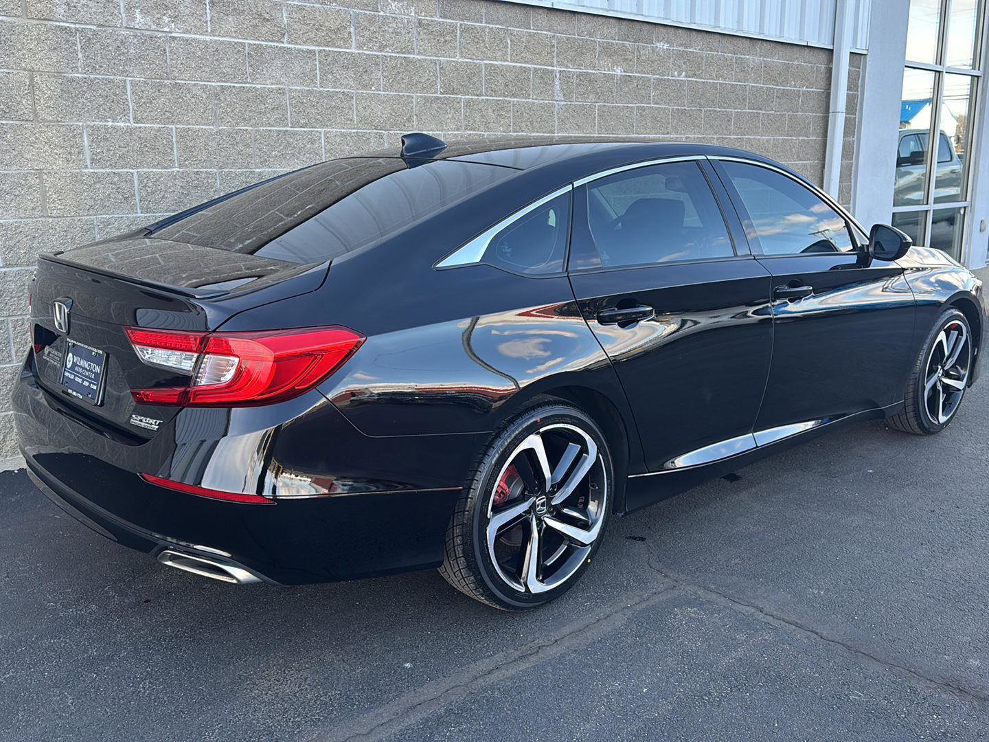 Used 2021 Honda Accord Sport Special Edition image 4