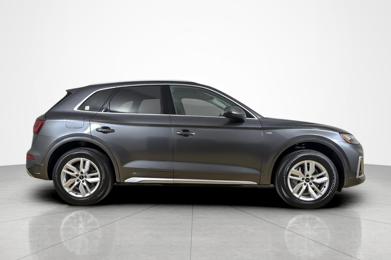 Used 2023 Audi Q5 2.0T Premium w/ Convenience Package AWD/4WD image 6