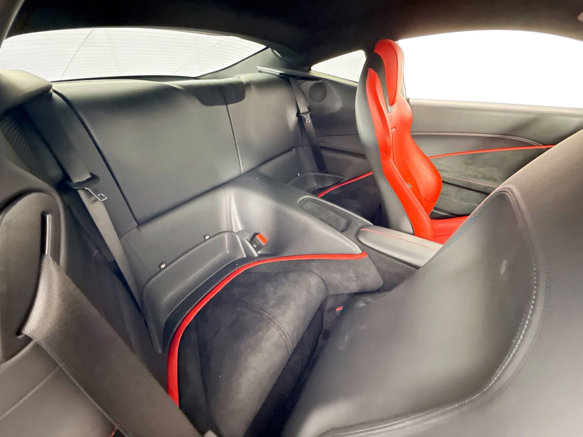 Certified 2023 Ferrari Roma image 21