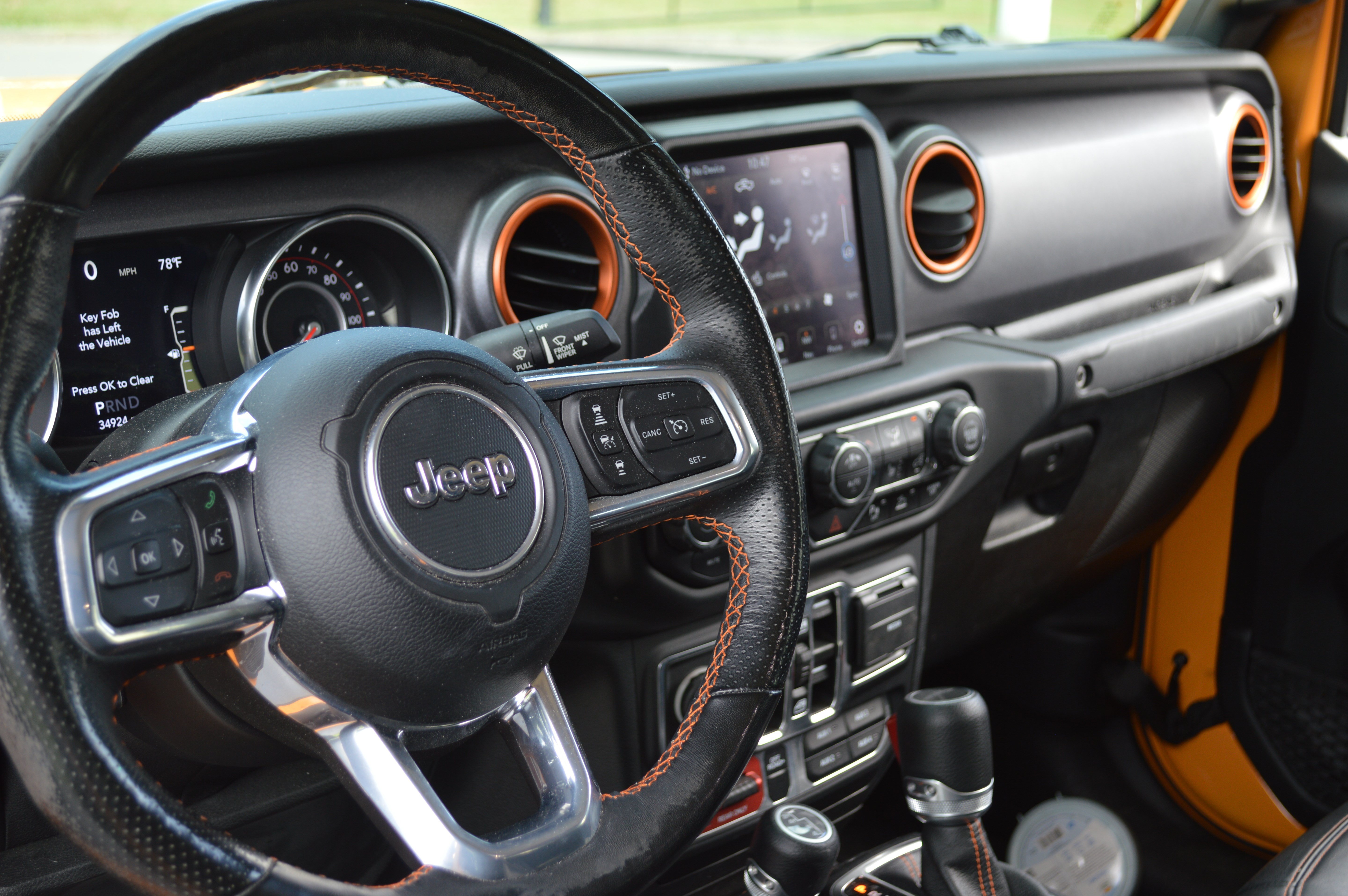 Used 2021 Jeep Gladiator Mojave AWD/4WD image 26