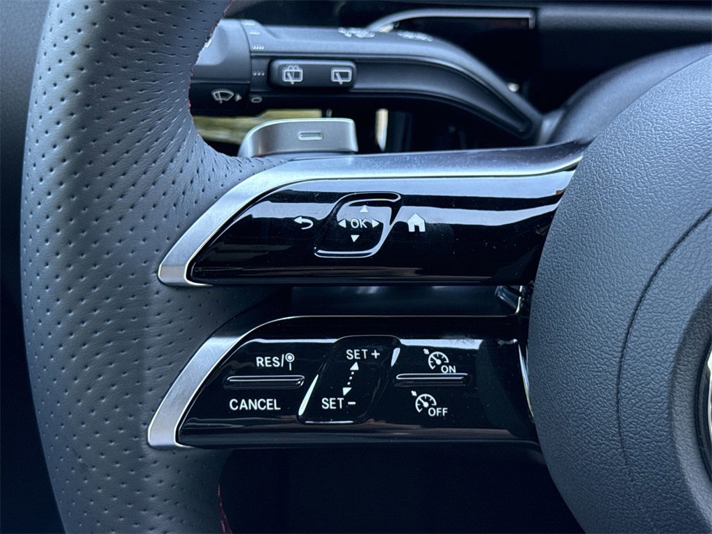 New 2025 Mercedes-Benz GLA 250 image 24